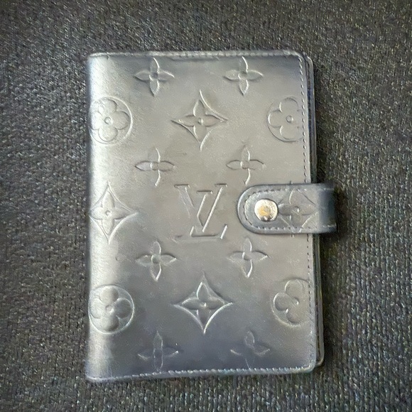 Louis Vuitton matte gray Monogram PM size agenda
